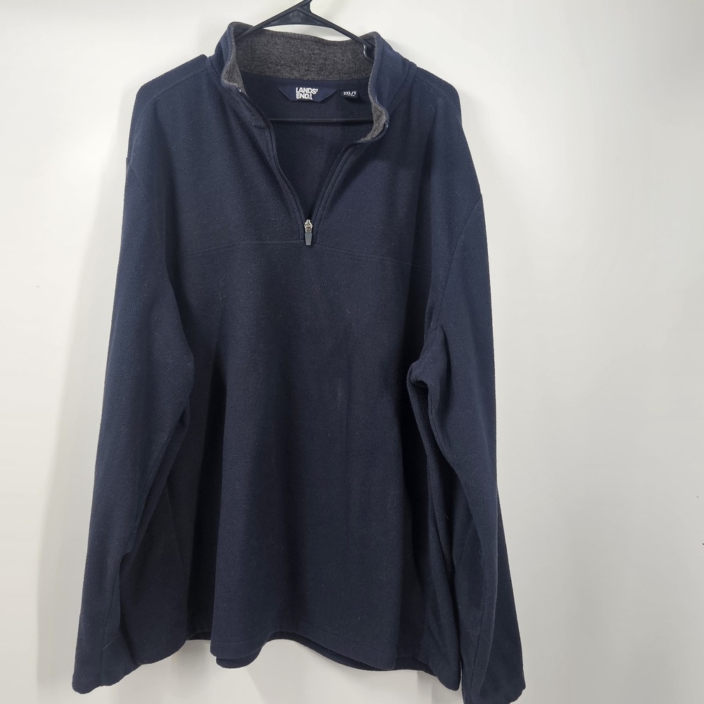 This is a Lands' End men's Size 2xl  navy blue fleece‎ quarter-zip pullover.